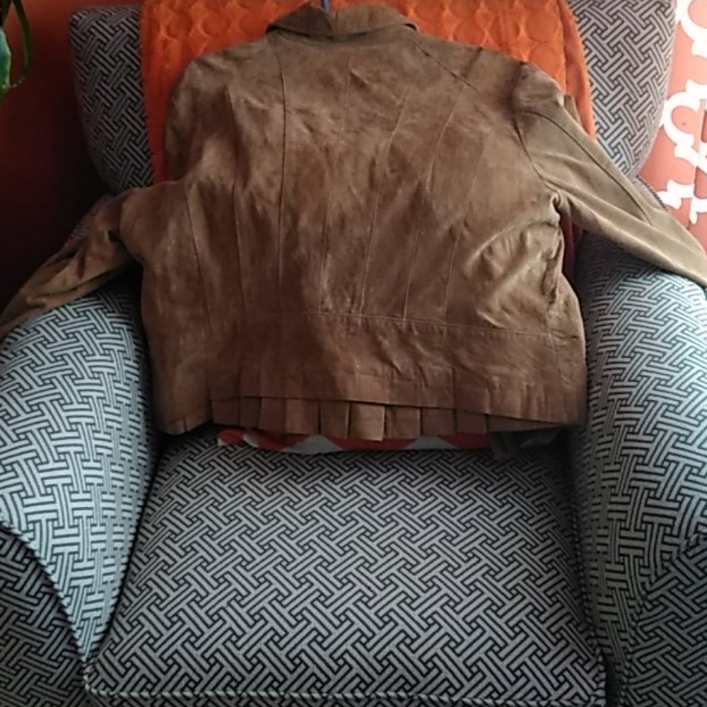 Coat - Picture 3 of 3